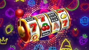 JILIVEO VIP Cashback Bonus Myanmar ကစားသူများ ဆုလာဘ်ရယူနေသောမြင်ကွင်း
